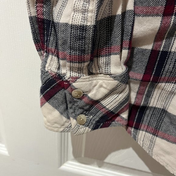 TNA Plaid Flannel Shirt with hoodie - Picture 7 of 9